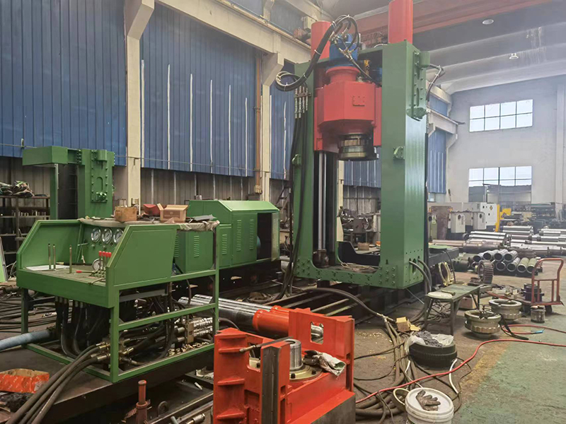 1.5米直徑反井鉆機施工 1.5米直徑反井鉆機施工