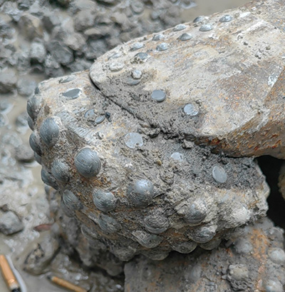 如何處理天井鉆機小鉆頭磨損嚴重？