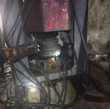 銀川礦山井下反井鉆機(jī)施工現(xiàn)場